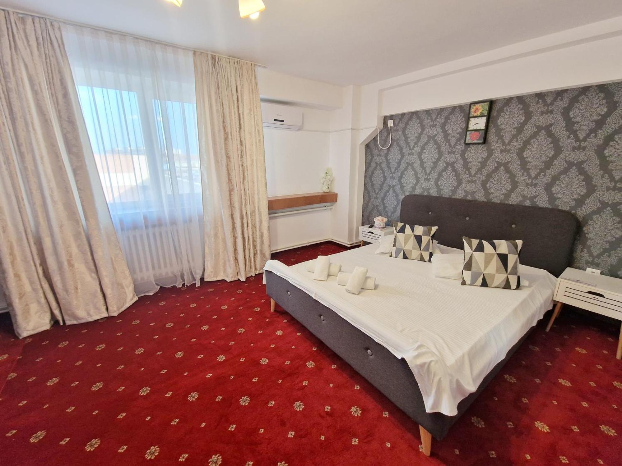 Bon Ton Residence Szörényvár Kültér fotó