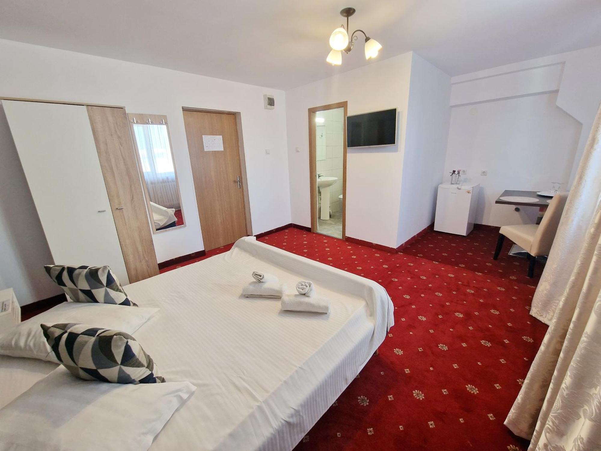 Bon Ton Residence Szörényvár Kültér fotó