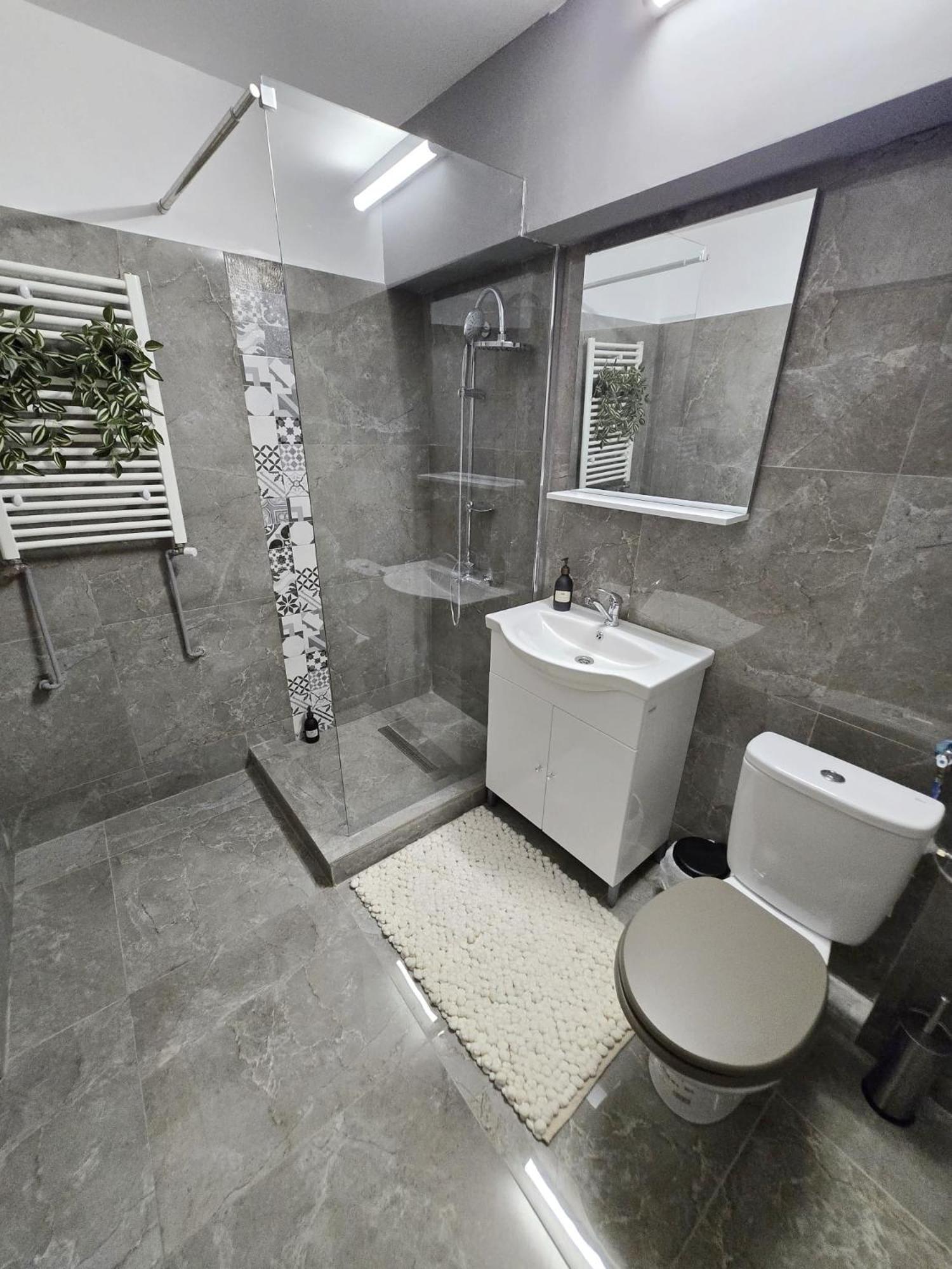 Bon Ton Residence Szörényvár Kültér fotó